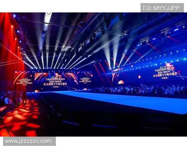 球星足球荣耀之路:从少年梦想到世界顶级舞台的传奇故事 球星足球荣耀之路:从少年梦想到世界顶级舞台的传奇故事