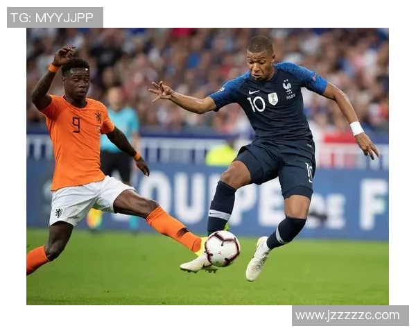 荷兰足球明星在欧洲杯中的表现与历史贡献分析