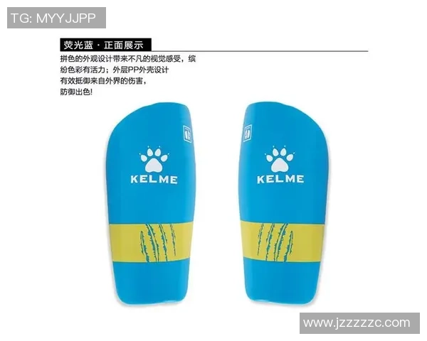 足球卡蓝折与绿折的区别解析及其收藏价值对比 足球卡蓝折与绿折的区别解析及其收藏价值对比